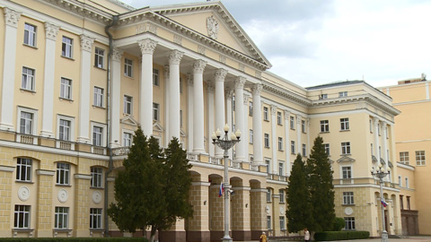 Смоленские депутаты готовы поднять границу "молодежного" возраста
