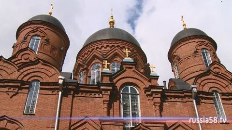 Православные пензенцы отмечают Успение Пресвятой Богородицы