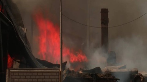 Пожарные не смогли доехать до пожара в Красноярском крае: погибли мать и трое детей