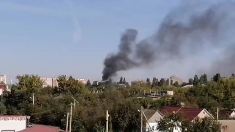В Липецке на Соколе вспыхнула куча мусора