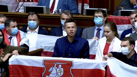 Украина выбрала роль "старших товарищей" в белорусском кризисе