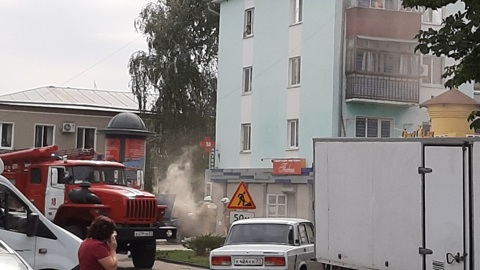 Запертый в машине школьник заживо сгорел на глазах бабушки и дедушки