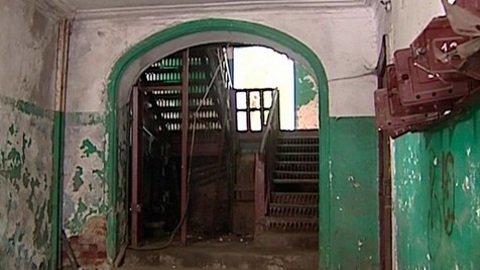 Переселение из аварийного жилья в регионе намерены закончить досрочно