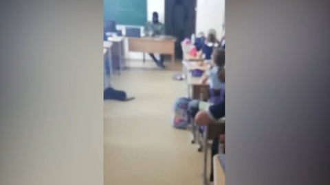 Школьнику стало плохо с сердцем после инсценировки захвата заложников в классе