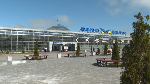 В аэропорту "Храброво" вырос пассажиропоток