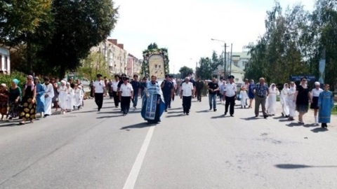 В Северной Осетии начался многодневный крестный ход с чудотворной иконой Богородицы