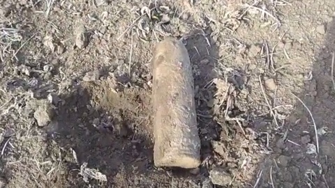 В центре Хруничева нашли снаряд времен Великой Отечественной