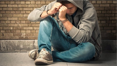 15-летний чебоксарец получил условный срок за вымогательство