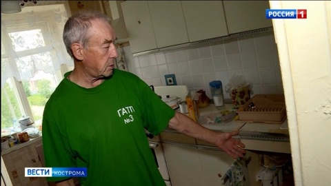 Сантехник "по объявлению" устроил потоп в квартире костромича