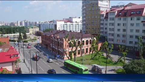Первый вуз Тюменской области отметил 90-летний юбилей