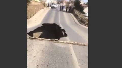 В Дагестане обрушился автомобильный мост