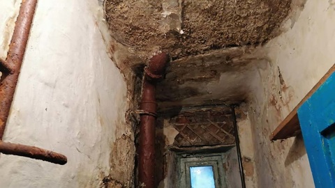 Прокуратура начала проверку после обрушения потолка в Златоусте