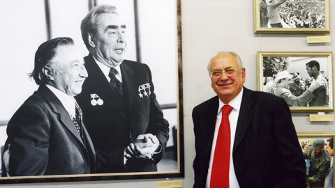 Умер известный личный фотограф Брежнева Владимир Мусаэльян