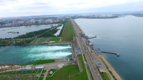 Сброс воды на Иркутской ГЭС увеличили до 2800 кубометров в секунду