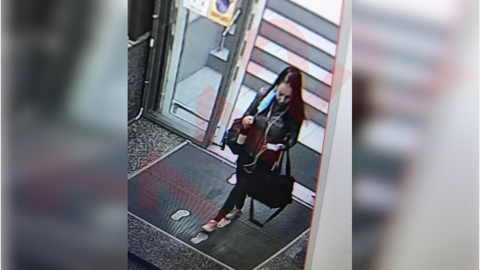 София Конкина перед походом в бассейн купила вина