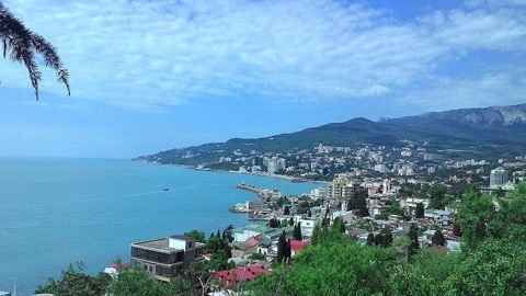 Осадки в Крыму вызовут при помощи самолета