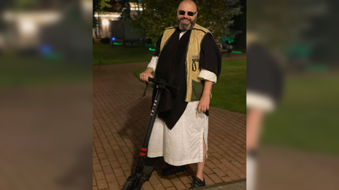 Продюсер Максим Фадеев упал с самоката и получил серьезные травмы