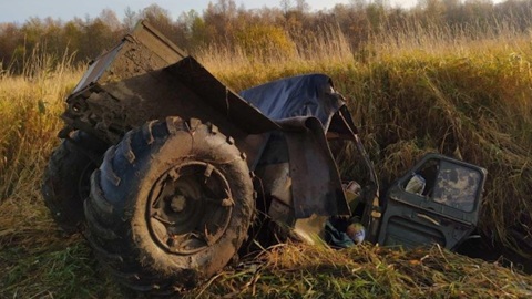 Водитель вездехода погиб при попытке пересечь реку в Вологодской области