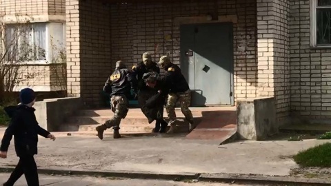 В Смоленске сотрудники ФСБ задержали подозреваемого в госизмене