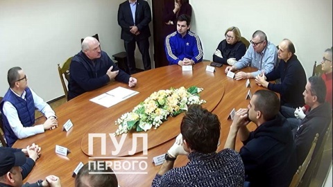 Лукашенко поделился впечатлениями от встречи с оппозицией в СИЗО