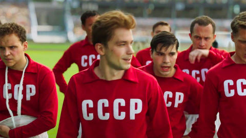 Фильм "Стрельцов" вновь возглавил российский прокат в выходные