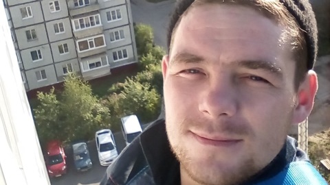 В Вологде случайный прохожий спас тонущего в пруду ребенка