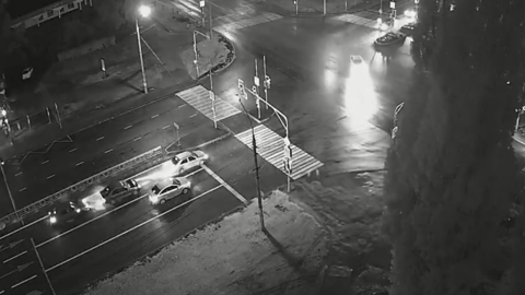 В Липецке нетрезвый водитель устроил тройное ДТП