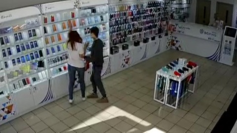 В Керчи инспектор-кинолог задержал вооруженного преступника