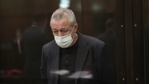 Ефремов попросил прощения у Добровинского