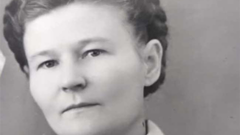 106-летняя жительница Читы получила подарок от губернатора