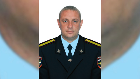 Трое жителей Якутии избили до смерти полицейского в подъезде