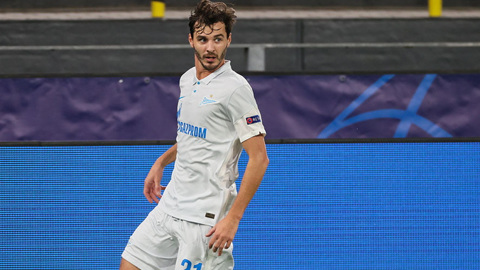 Лига чемпионов. "Зенит" выигрывает у "Лацио" после первого тайма