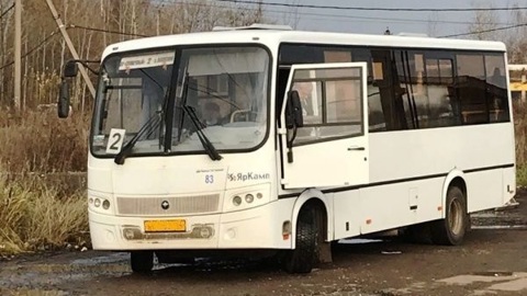 Курившей в костромском автобусе кондукторше грозит штраф