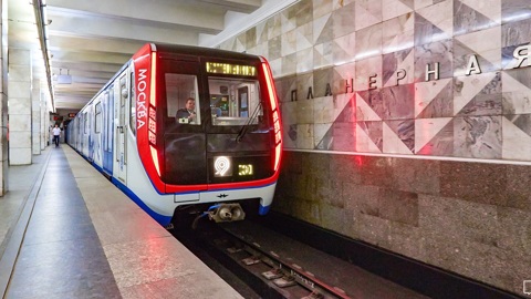 На двух ветках московского метро стартует эксперимент по снижению цены на проезд