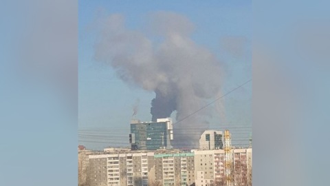 Челябинцев напугал огромный столб черного дыма