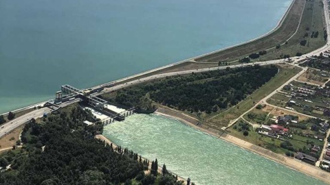 Уровень воды в Краснодарском водохранилище поднялся выше критических отметок