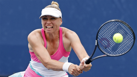 Звонарева стартовала с победы в квалификации Roland Garros