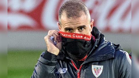 "Атлетик" из Бильбао подыскивает замену тренеру Гаиске Гаитано