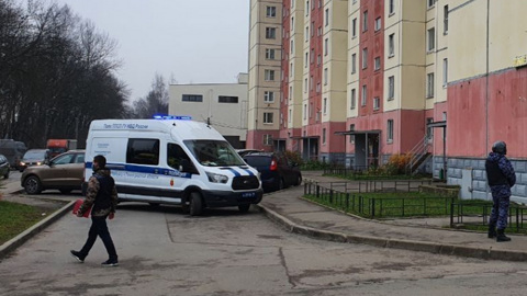 Ревнивец зарубил топором супругу в салоне красоты под Петербургом