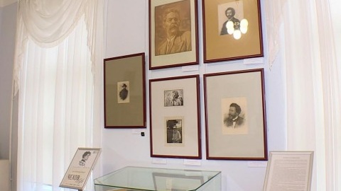 В Калужском музее изобразительных искусств открыли выставку к 160-летию Чехова