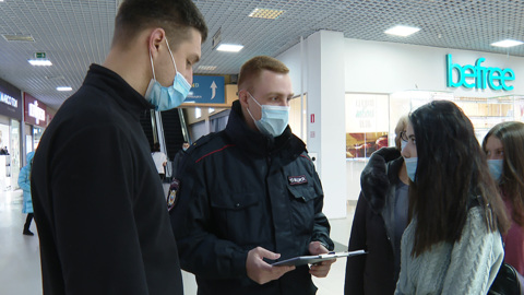 Вход в ТЦ запрещен: благовещенские школьники привыкают к новым реалиям
