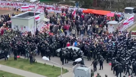 Задержанные в Минске российские журналисты отпущены из РУВД