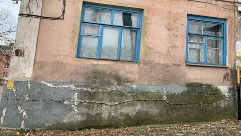 В Большой Туле многоэтажка трещит по швам