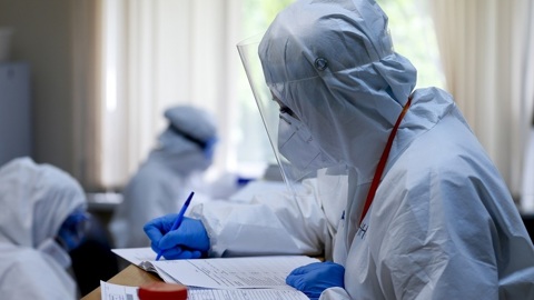 В Минздраве прокомментировали смерть жителя Карелии после прививки от COVID-19