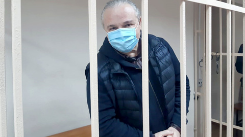 Бывшего гендиректора "Известий" приговорили к колонии