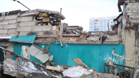 В рухнувшем из-за газа гараже в Амурской области погиб человек
