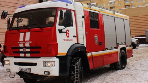 Во время пожара на предприятии в Чебоксарах пострадал рабочий