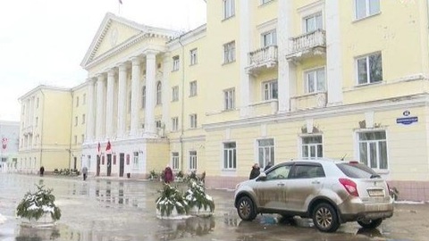 В Новомосковске из торгового центра сделали дом для престарелых