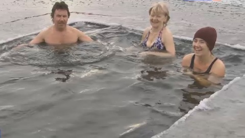 Уральские моржи открыли купальный сезон