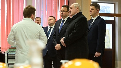 Лукашенко поведал о том, что белорусы сделали "единственные в мире"
